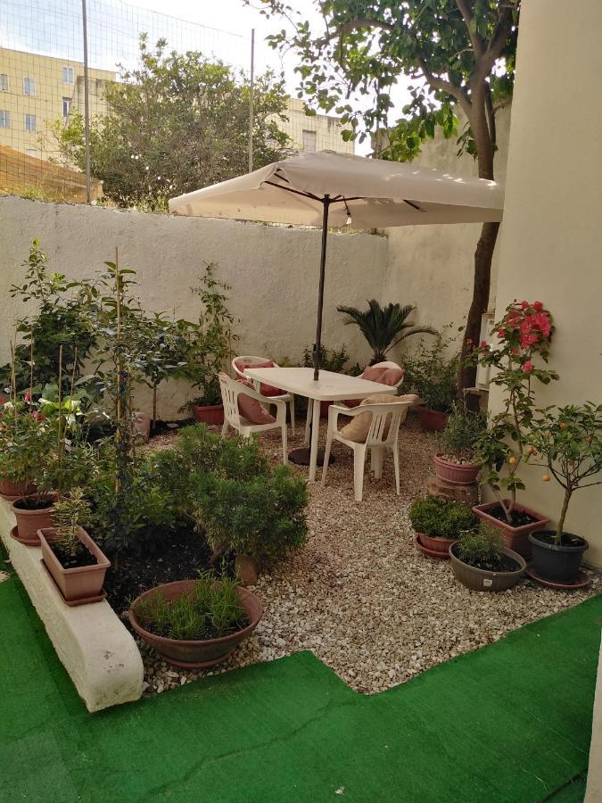 Flowered House With Garden Альгеро Экстерьер фото